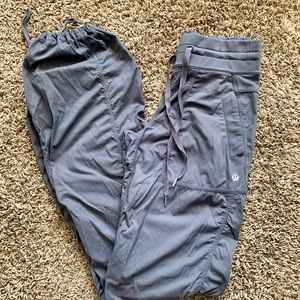 Lululemon Pants size 2